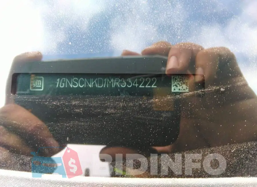 1GNSCNKD1MR334222 Photo# 9