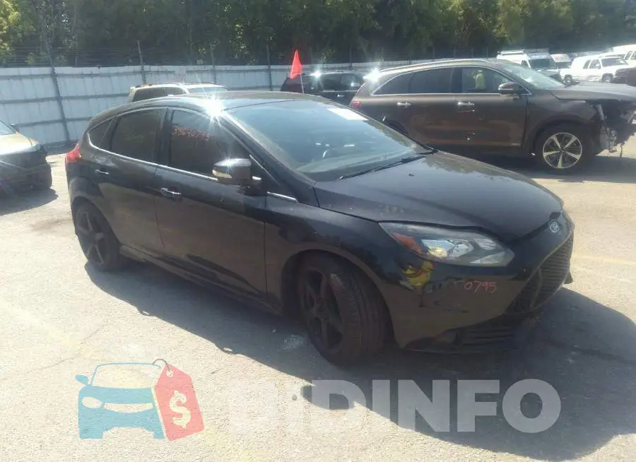 1FADP3L95DL289637 Photo# 1
