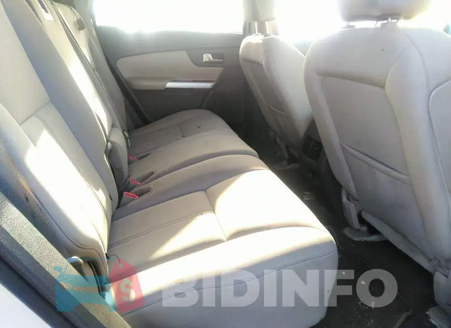 2FMDK3GC8DBB90742 Photo# 8