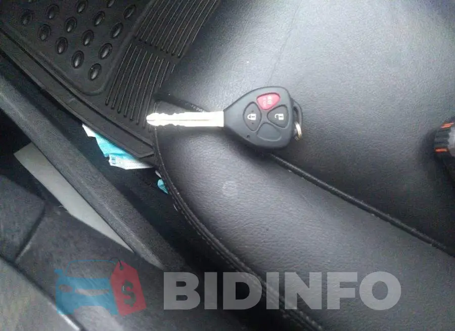 4T3BA3BB4FU073415 Photo# 11