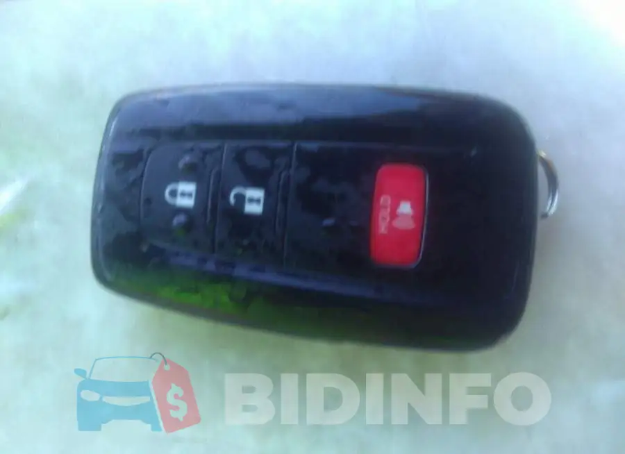 JTMP1RFV5KD030822 Photo# 11