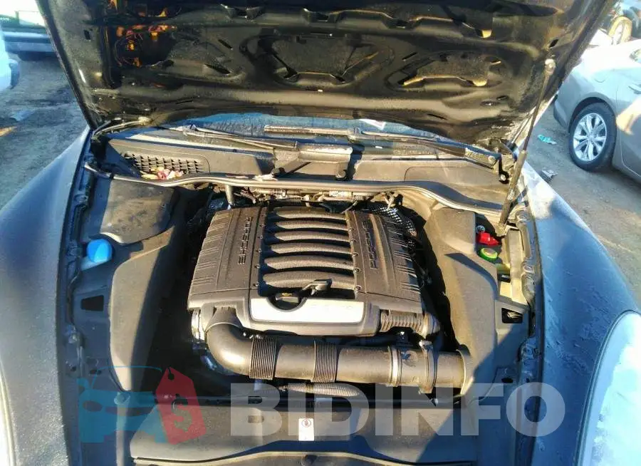 WP1AA2A21ELA95315 Photo# 10
