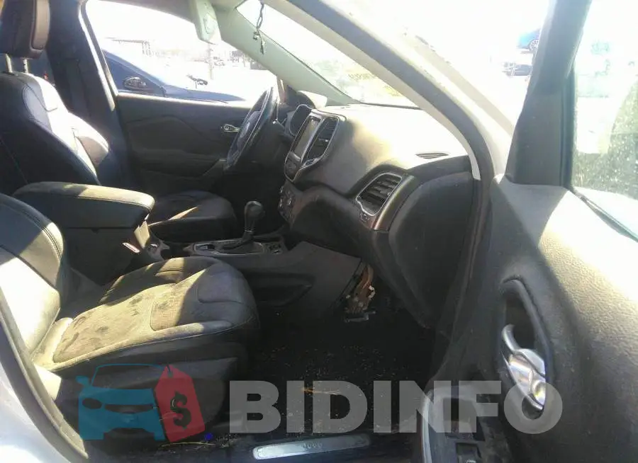 1C4PJLDB9KD324939 Photo# 5