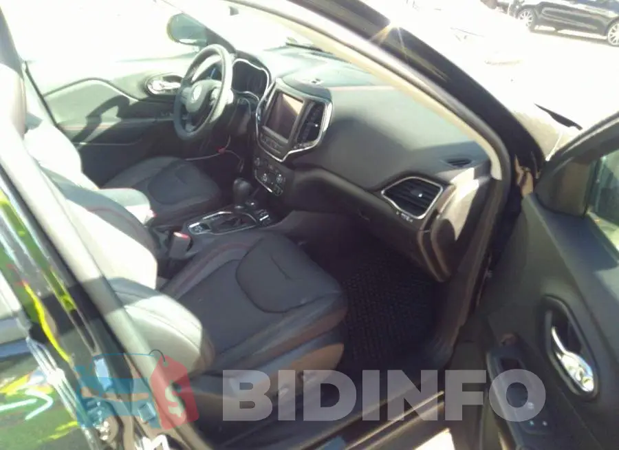 1C4PJMBX7MD240772 Photo# 5