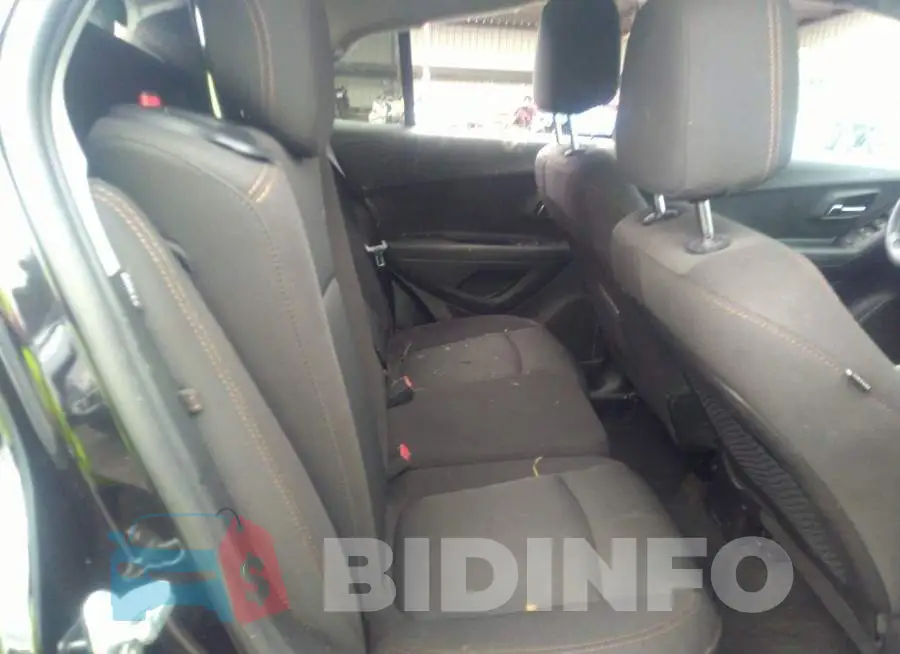 3GNCJLSB9KL140846 Photo# 8