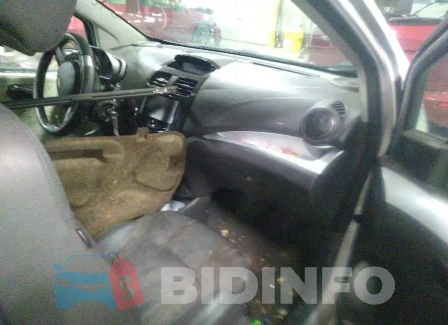 KL8CD6S95DC599443 Photo# 5