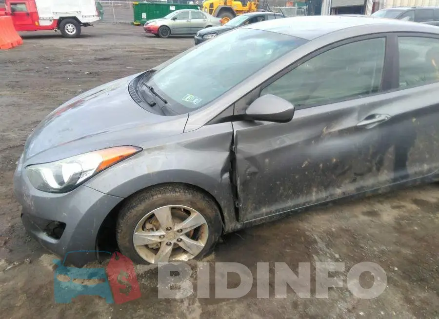 5NPDH4AE9DH270641 Photo# 6
