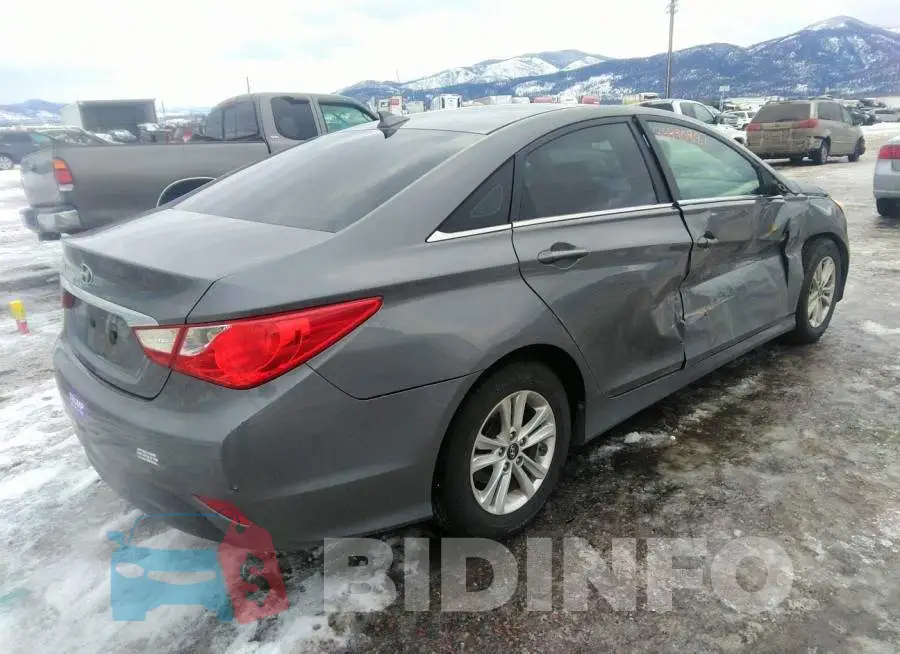 5NPEB4AC8EH884277 Photo# 4