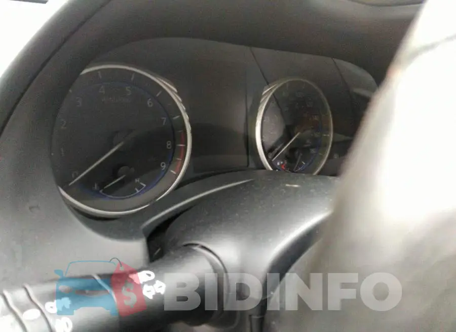 JN1BV7ARXFM407635 Photo# 7