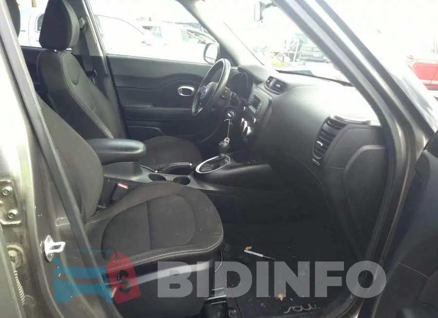 KNDJN2A26G7341468 Photo# 5