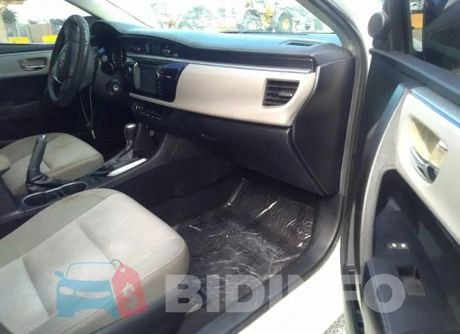 2T1BURHE8FC394864 Photo# 5