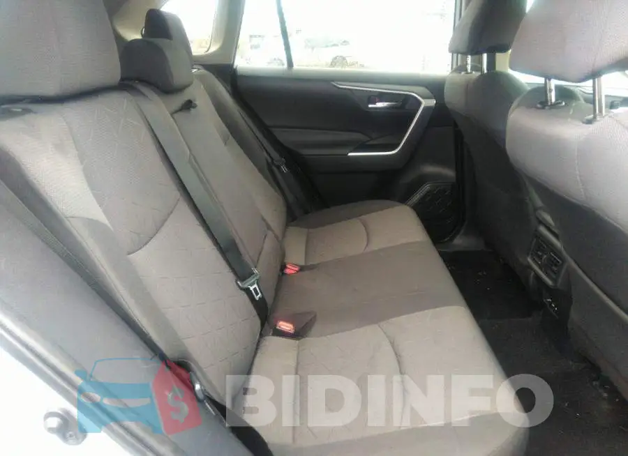 2T3P1RFV5MC157559 Photo# 8