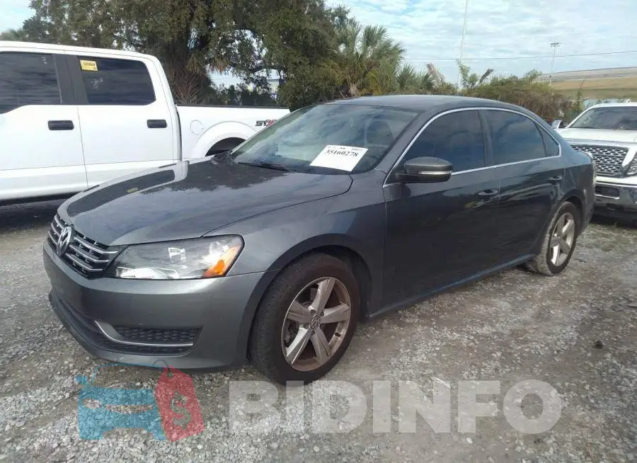 1VWBS7A32EC058294 Photo# 2