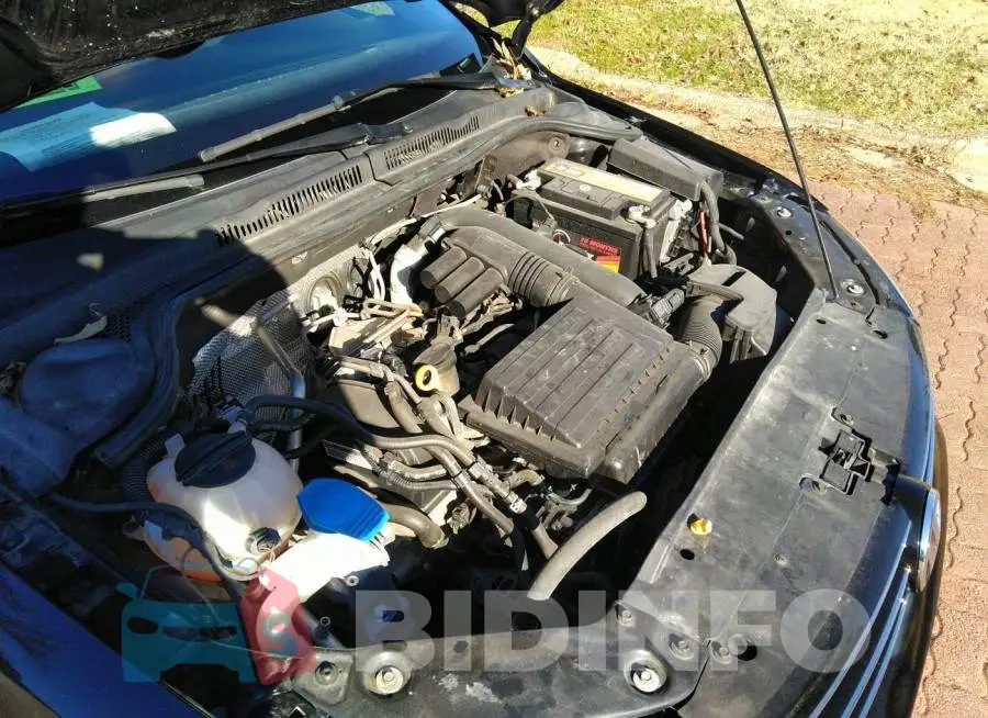 3VW2B7AJ9HM214879 Photo# 10
