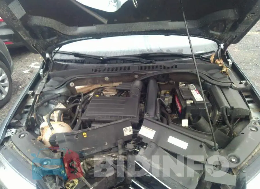 3VW2B7AJXHM372308 Photo# 10