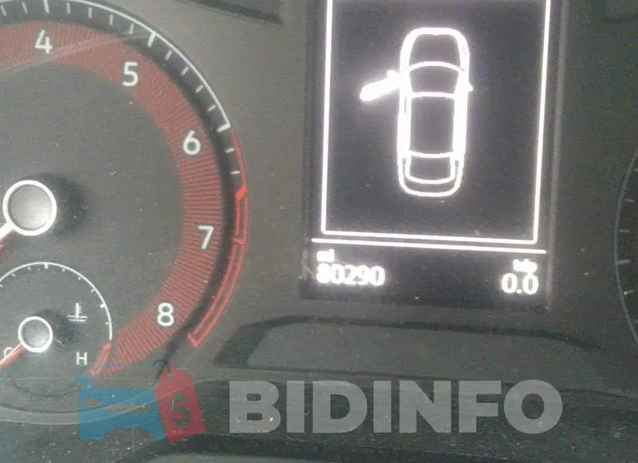 3VW5T7BU7KM150366 Photo# 7