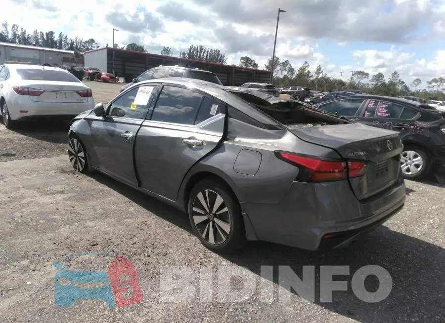 1N4BL4EV1LC173479 Photo# 2