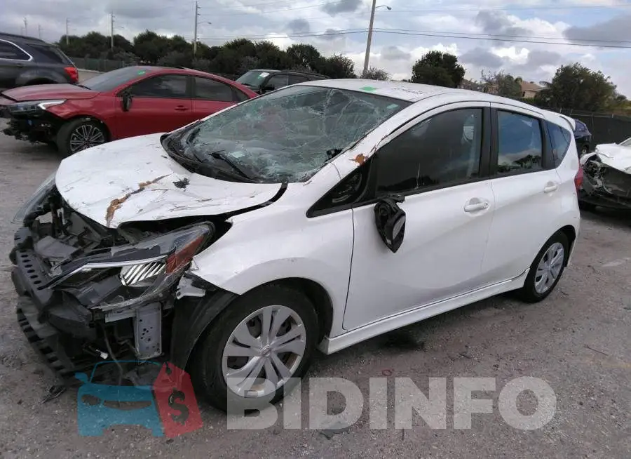 3N1CE2CP6JL352526 Photo# 2