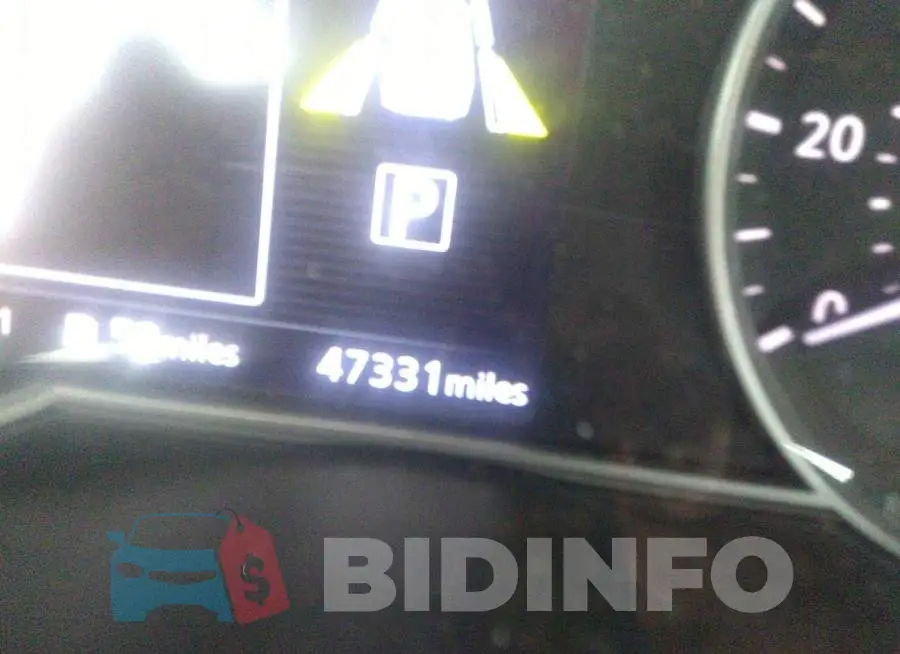 3N1CN8EV7ML828947 Photo# 2