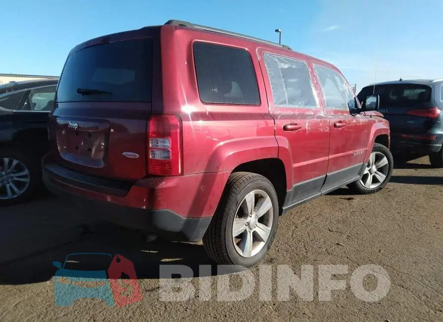 1C4NJPFB1GD537872 Photo# 4