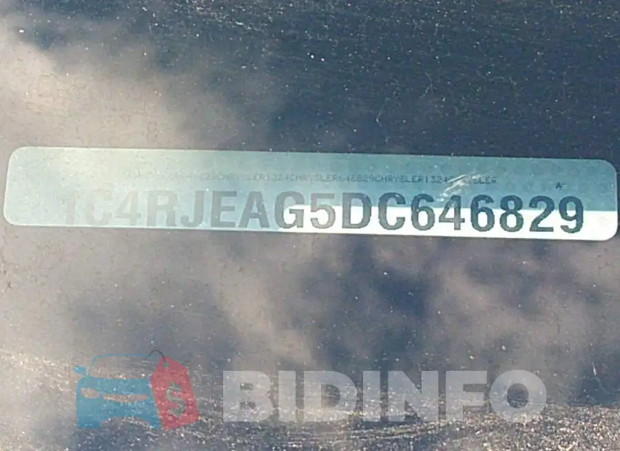 1C4RJEAG5DC646829 Photo# 9