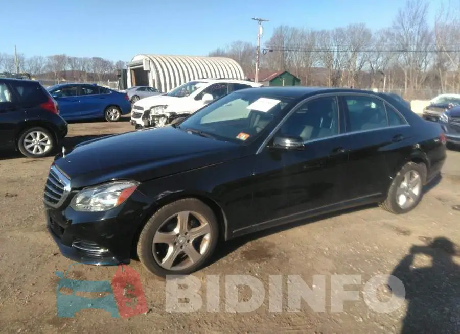 WDDHF8JB7FB129209 Photo# 2