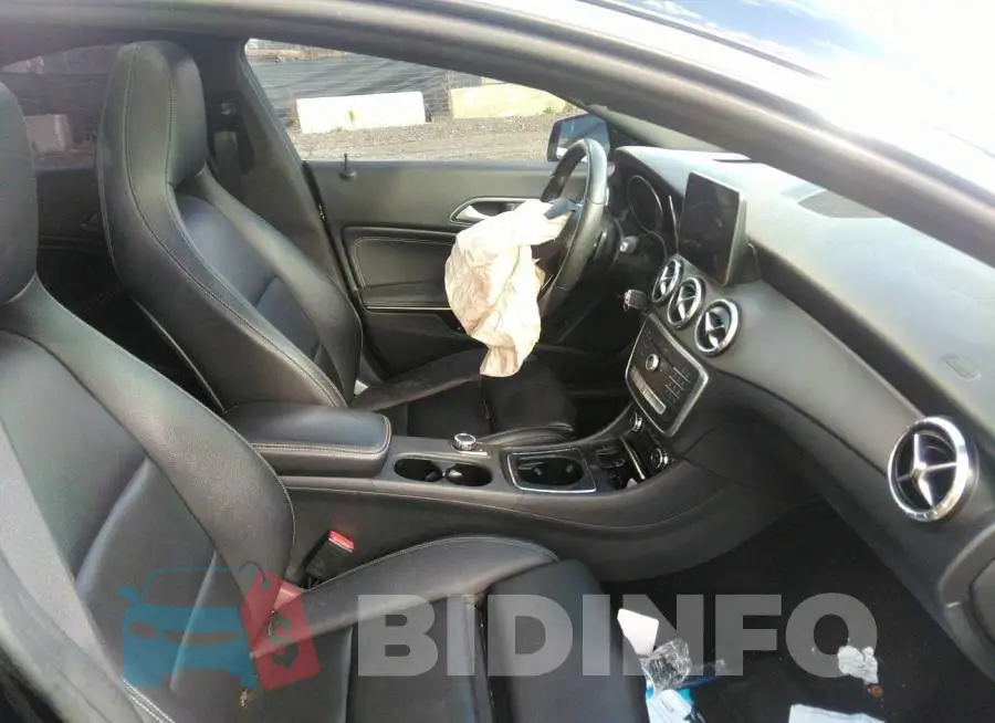 WDDSJ4EB6HN453583 Photo# 5