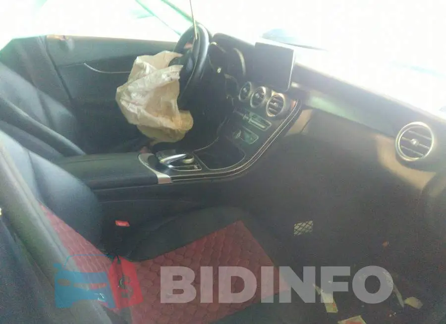 WDDWF4JB4GR173421 Photo# 5