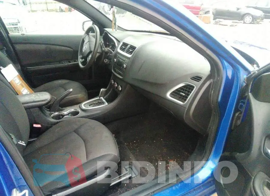 1C3CDZAB0DN528947 Photo# 5