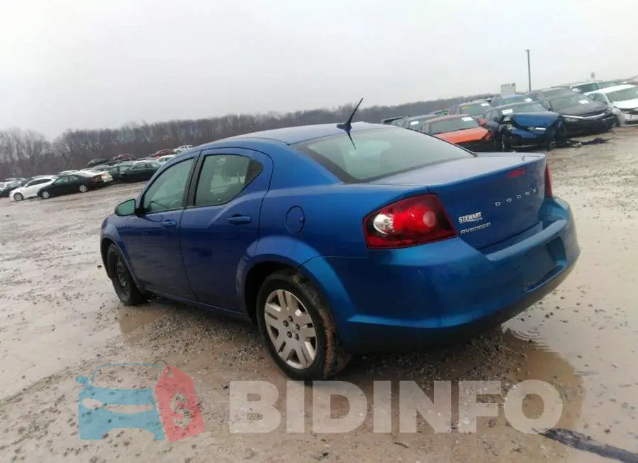 1C3CDZAB0DN528947 Photo# 3