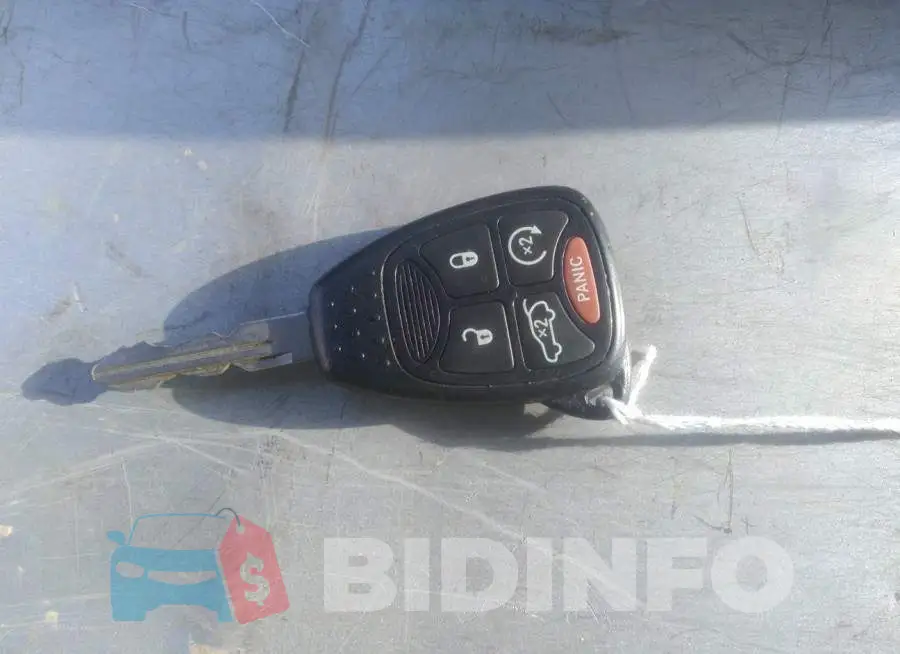 1C3CDZCB5DN652063 Photo# 11