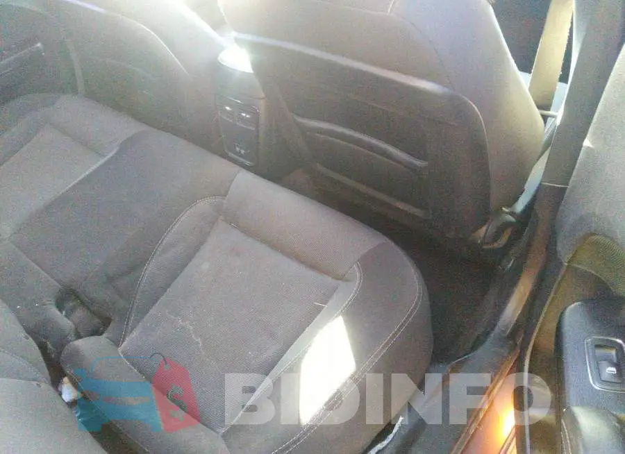 2C3CDXBG5JH186754 Photo# 8