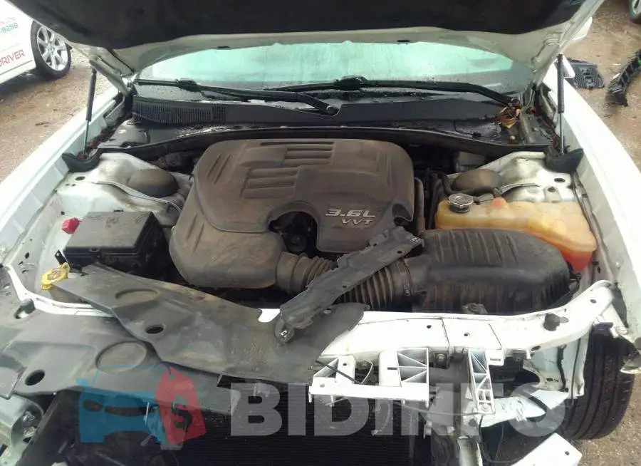 2C3CDXBG7DH712824 Photo# 10