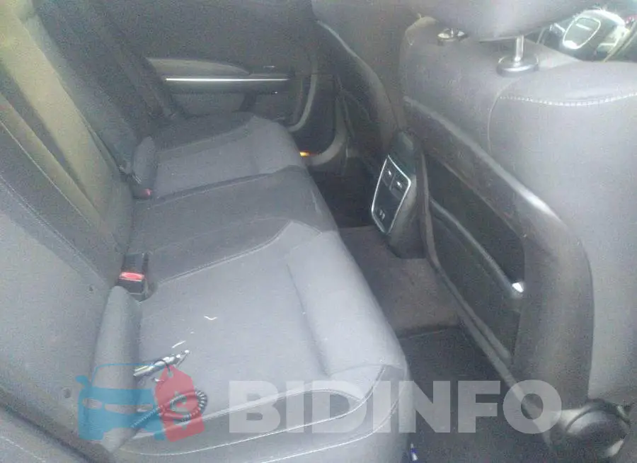 2C3CDXHG3GH257692 Photo# 8