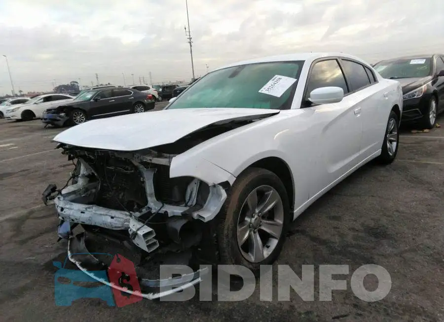 2C3CDXHG3JH122929 Photo# 2