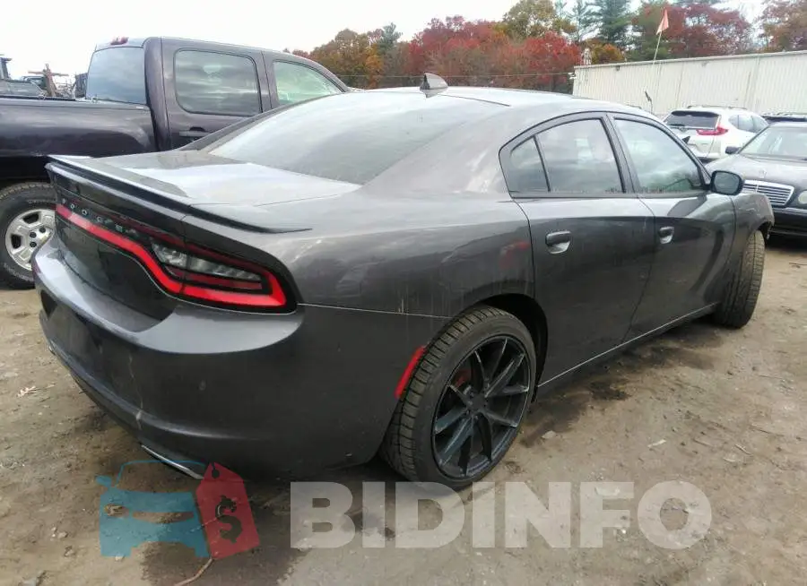 2C3CDXJG8FH746615 Photo# 4
