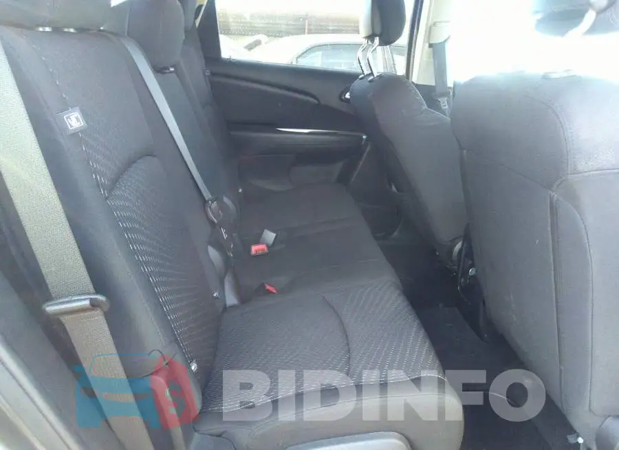 3C4PDCAB5HT524635 Photo# 8