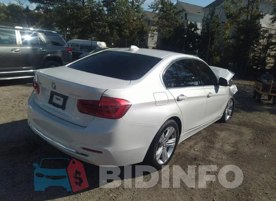WBA8E3G5XGNT78019 Photo# 4