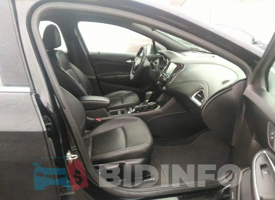 1G1BF5SM2J7126964 Photo# 5