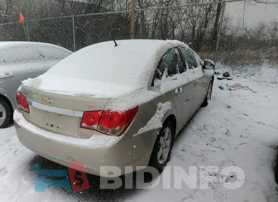 1G1PC5SB1D7175543 Photo# 4