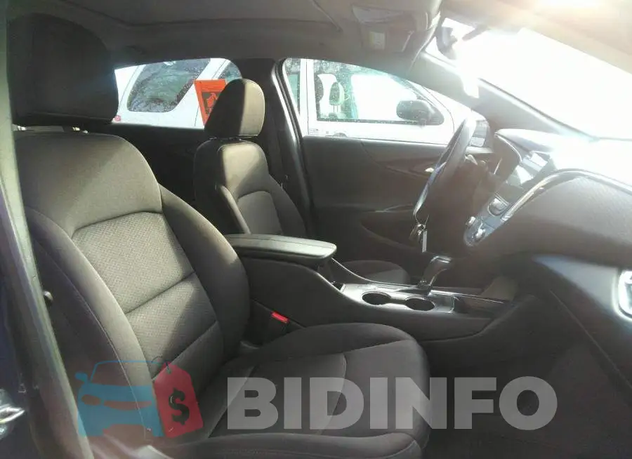 1G1ZD5ST2KF110525 Photo# 5