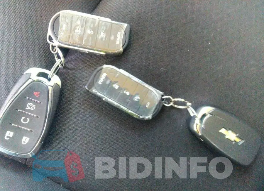 1G1ZD5ST3JF180761 Photo# 11
