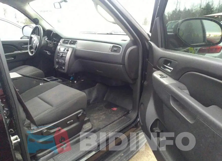 1GNLC2E0XDR292032 Photo# 5