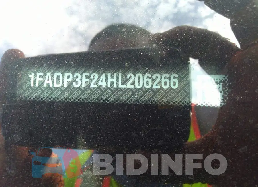 1FADP3F24HL206266 Photo# 9