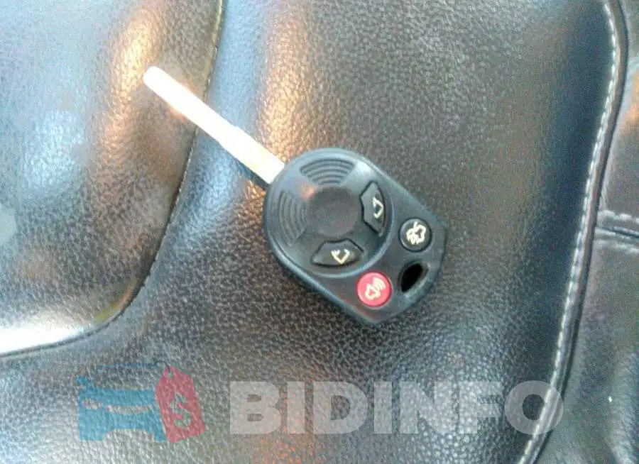1FADP3F26GL329923 Photo# 11
