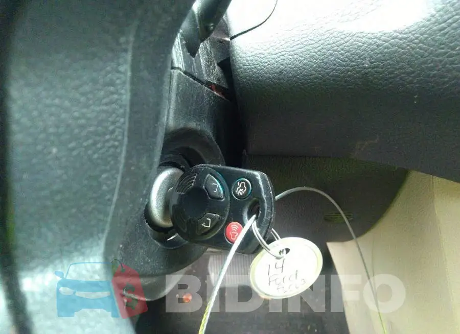 1FADP3F27EL378870 Photo# 11