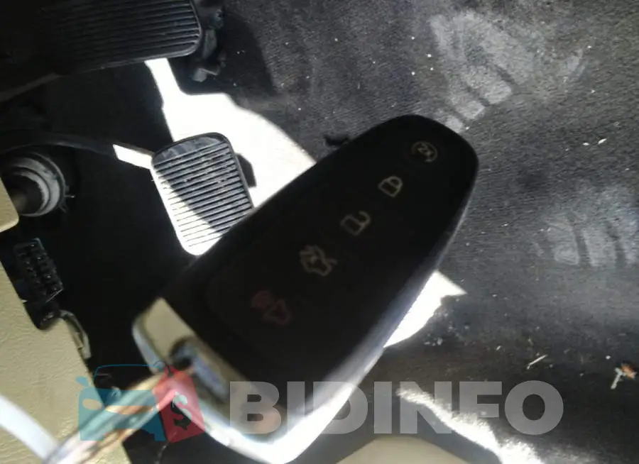 1FAHP2E83FG125203 Photo# 11