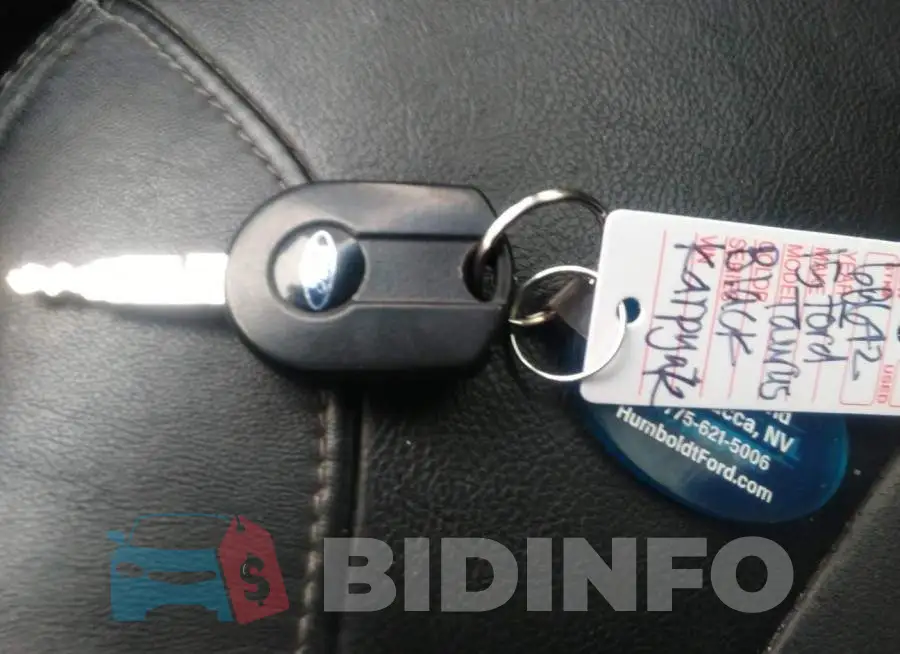 1FAHP2E88FG182321 Photo# 11