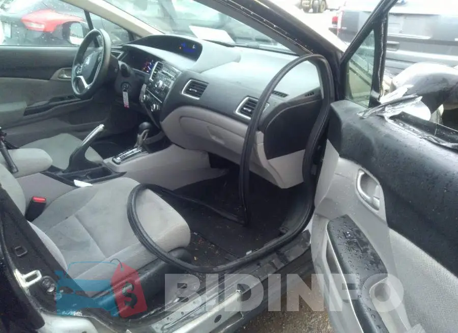 19XFB2F50DE072154 Photo# 5