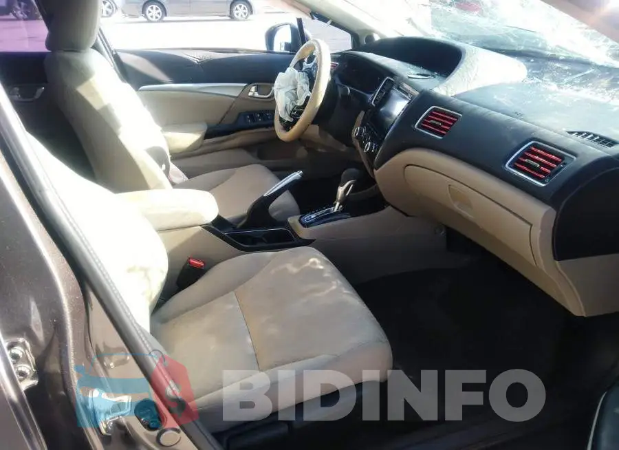 19XFB2F82FE242043 Photo# 5